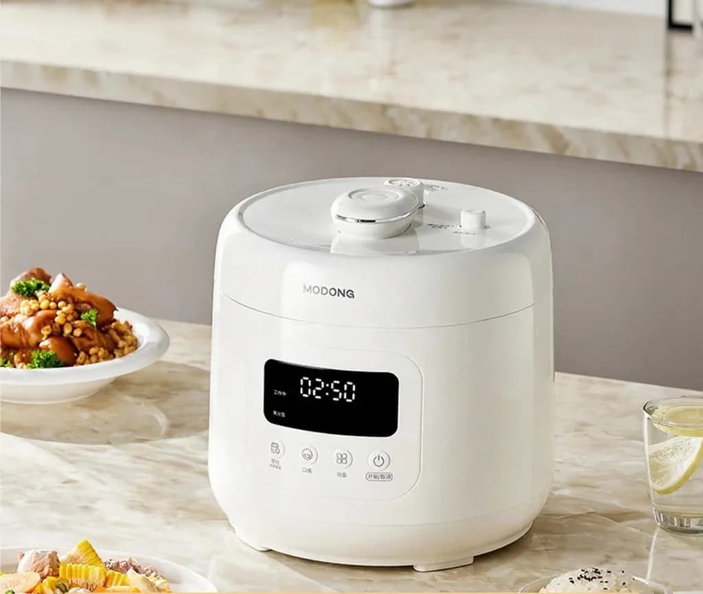 طباخ ضغط كهربائي 4L مع بطانة سيراميكية، 800W، مؤقت 17-24H