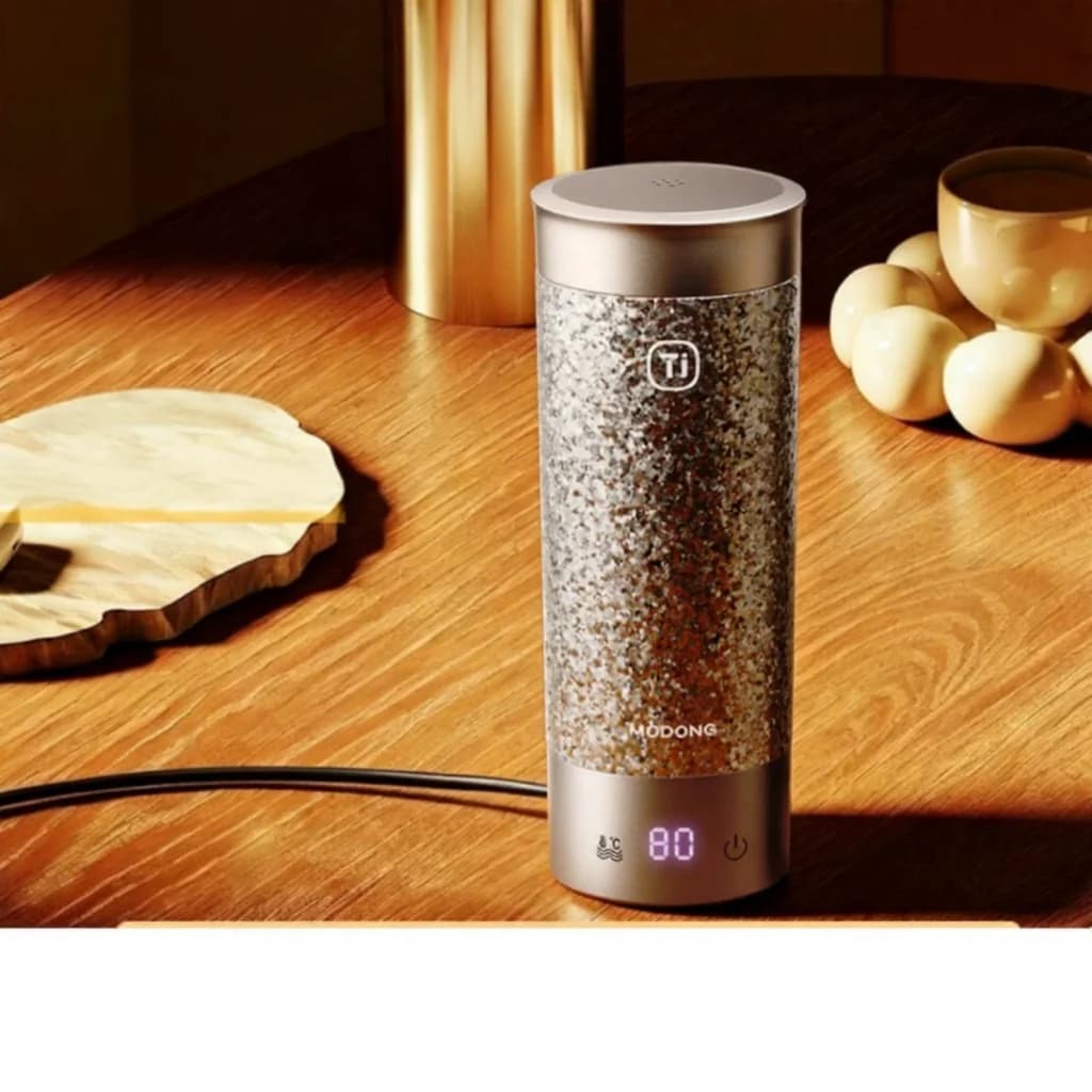 كوب تسخين كهربائي محمول من التيتانيوم 350ml صندوق هدية