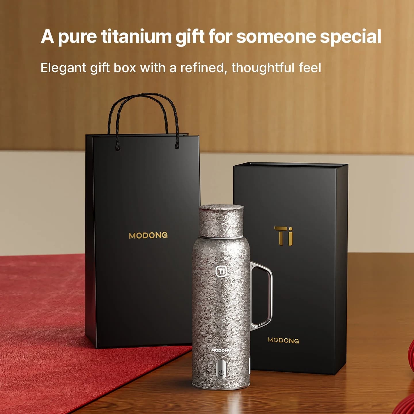 كوب معزول من التيتانيوم النقي مع عرض درجة الحرارة، 601-700ml